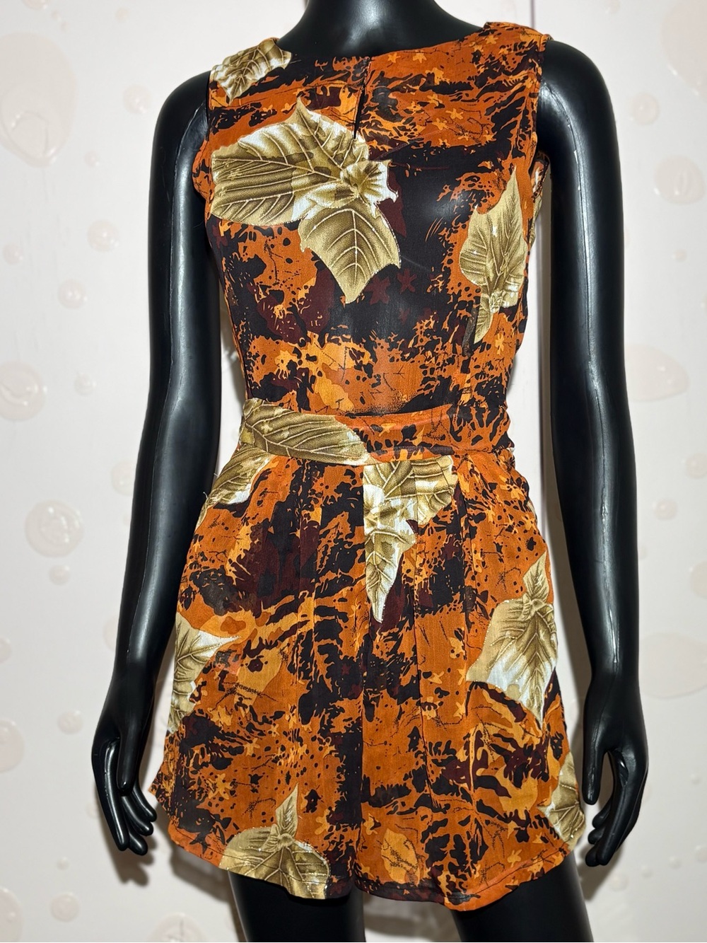 Vintage 60s 70s Abstract Leaf Print Romper in Tangerine/Burnt Orange. Sz XS